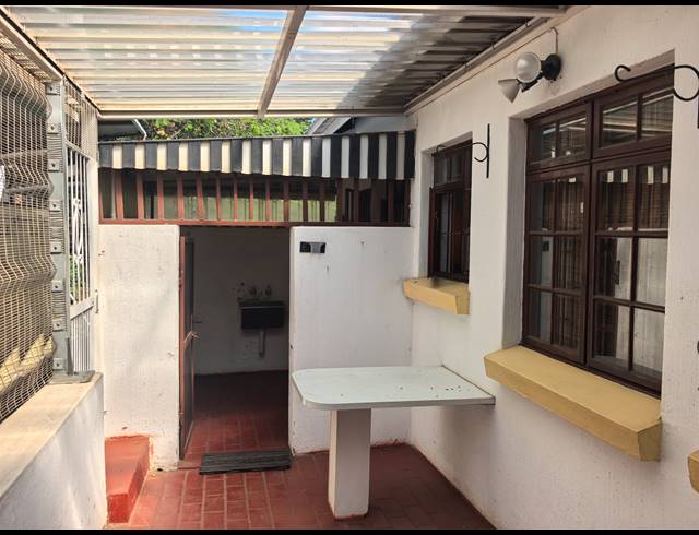 2 BEDROOM RETIREMENT UNIT FOR SALE IN BROMHOF